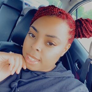 Meet your Posher, Nesha